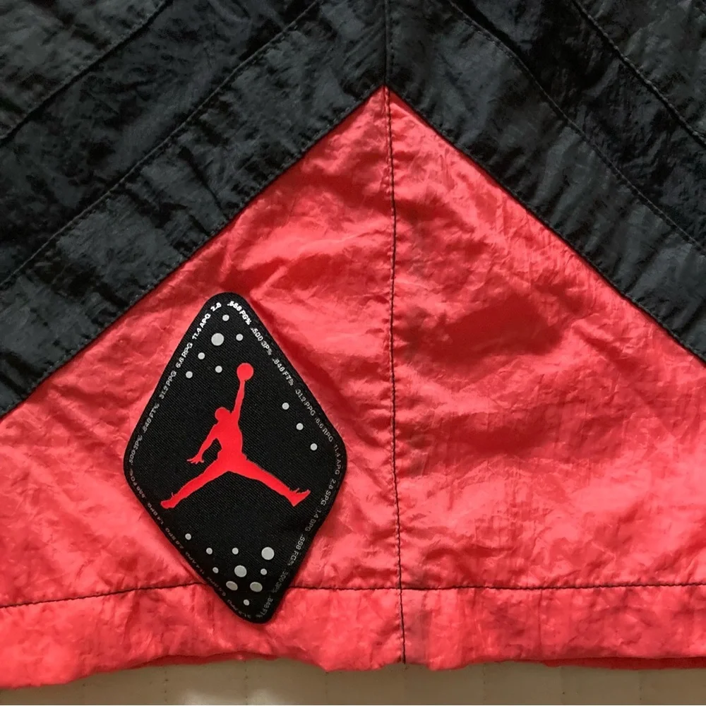 Nike Air Jordan Legacy Infrared Nylon Athletic Shorts Mens Large 8” Pockets - Picture 5 of 10